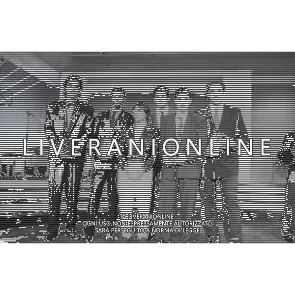 NEG-RETROSPETTIVA STEFANO CERIONI SCHERMA NELLA FOTO STEFANO CERIONI -GELINO BORDIN-VINCENAO MAENZA-FRATELLI ABBAGNALE E VINCENZO PARISI A CAMPIONE D\'ITALIA NELL\'ANNO 1988 AG ALDO LIVERANI SAS