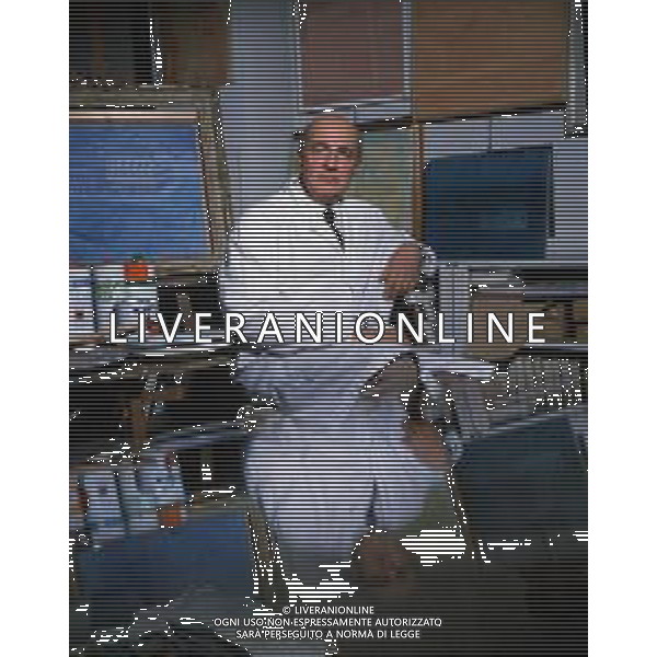 DIAP-RETROSPETTIVA ROBERTO KLINGER MEDICO E DOTTORE NELLA FOTO ROBERTO KLINGER NELL\'ANNO 1990 A MILANO AG ALDO LIVERANI SAS