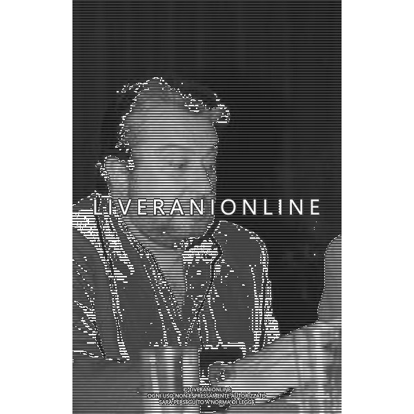 NEG- RETROSPETTIVA ALBERTO LIONELLO ATTORE  NELLA FOTO ALBERTO LIONELLO NELL\'ANNO 1992 A MILANO A TEATRO AG ALDO LIVERANI SAS