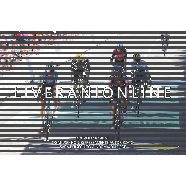 11-07-2025 Tour De France; Tappa 07 Saint-malo - Mur De Bretagne; 2025, Decathlon - Ag2r La Mondiale; 2025, Picnic - Postnl; Gall, Felix; Onley, Edgar Oscar; Mur De Bretagne; ©SIROTTI - AGENZIA ALDO LIVERANI SAS