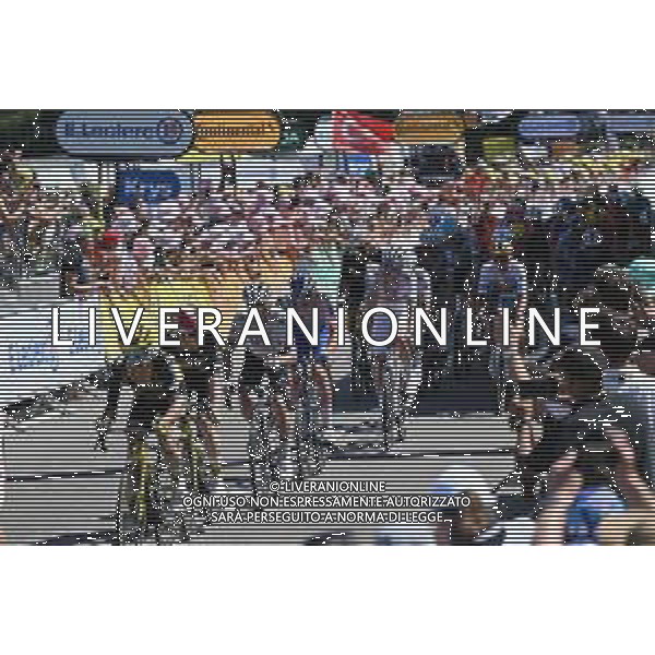 11-07-2025 Tour De France; Tappa 07 Saint-malo - Mur De Bretagne; 2025, Visma - Lease A Bike; 2025, Uae Team Emirates - Xrg; Vingegaard, Jonas; Pogacar, Tadej; Mur De Bretagne; ©SIROTTI - AGENZIA ALDO LIVERANI SAS