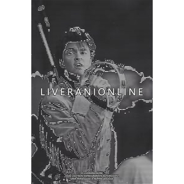 NEG-RETROSPETTIVA PAUL YOUNG CANTANTE NELLA FOTO PAUL YOUNG IN CONCERTO ALLO STADIO MEAZZA DI MILANO NELL\'ANNO 1987 AG ALDO LIVERANI SAS