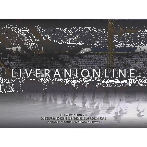 Torino 10 febbraio 2006 Cerimonia inaugurazione XX olimpiadi invernali Torino 2006 Obbligatorio citare la fonte televisiva foto Agenzia Aldo Liverani