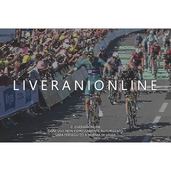 12-07-2025 Tour De France; Tappa 08 Saint Meen Le Grand - Laval; 2025, Lidl - Trek; 2025, Visma - Lease A Bike; Milan, Jonathan; Van Aert, Wout; Laval; ©SIROTTI - AGENZIA ALDO LIVERANI SAS