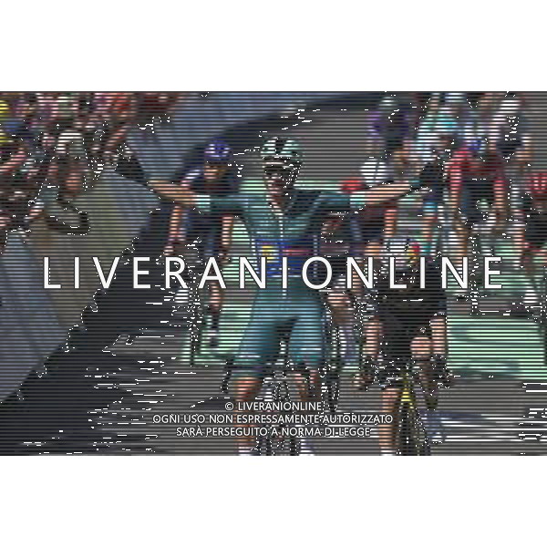 12-07-2025 Tour De France; Tappa 08 Saint Meen Le Grand - Laval; 2025, Lidl - Trek; 2025, Visma - Lease A Bike; Milan, Jonathan; Van Aert, Wout; Laval; ©SIROTTI - AGENZIA ALDO LIVERANI SAS