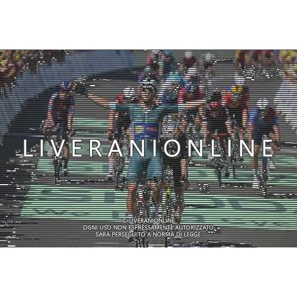 12-07-2025 Tour De France; Tappa 08 Saint Meen Le Grand - Laval; 2025, Lidl - Trek; 2025, Visma - Lease A Bike; Milan, Jonathan; Van Aert, Wout; Laval; ©SIROTTI - AGENZIA ALDO LIVERANI SAS