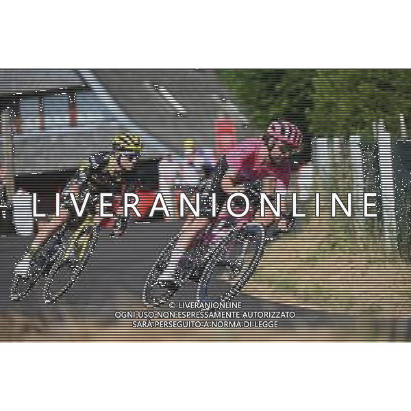 14-07-2025 Tour De France; Tappa 10 Ennezat - Le Mont Dore; 2025, Ef Education - Easypost; 2025, Visma - Lease A Bike; Healy, Ben; Yates, Simon; Le Mont Dore; ©SIROTTI - AGENZIA ALDO LIVERANI SAS