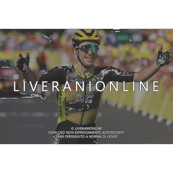 14-07-2025 Tour De France; Tappa 10 Ennezat - Le Mont Dore; 2025, Visma - Lease A Bike; Yates, Simon; Le Mont Dore; ©SIROTTI - AGENZIA ALDO LIVERANI SAS