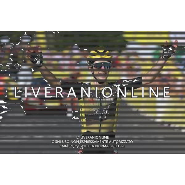 14-07-2025 Tour De France; Tappa 10 Ennezat - Le Mont Dore; 2025, Visma - Lease A Bike; Yates, Simon; Le Mont Dore; ©SIROTTI - AGENZIA ALDO LIVERANI SAS