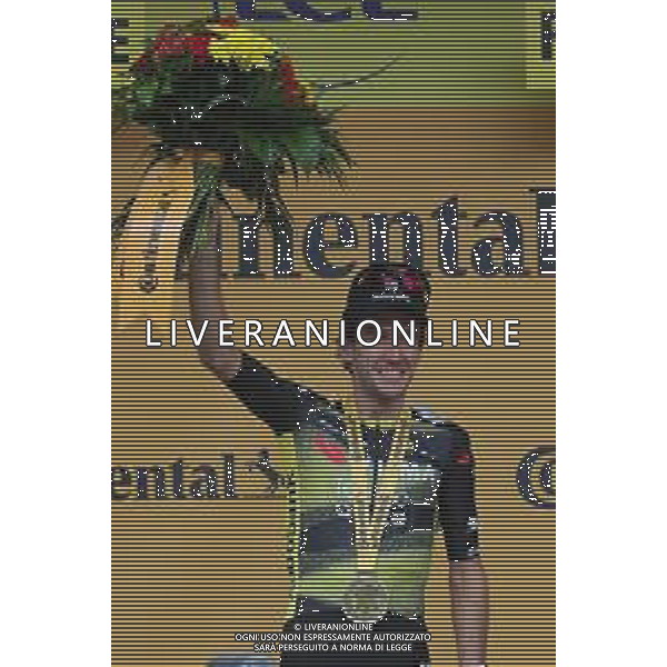 14-07-2025 Tour De France; Tappa 10 Ennezat - Le Mont Dore; 2025, Visma - Lease A Bike; Yates, Simon; Le Mont Dore; ©SIROTTI - AGENZIA ALDO LIVERANI SAS