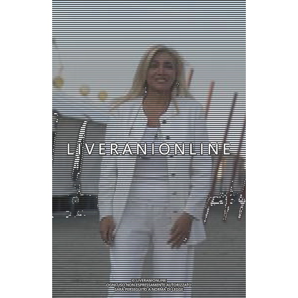 DIAP-RETROSPETTIVA MARA VENIER PRESENTATRICE TELEVISIVA E ATTRICE NELLA FOTO MARA VENIER A VENEZIA NELL\'ANNO 1995 AG ALDO LIVERANI SAS