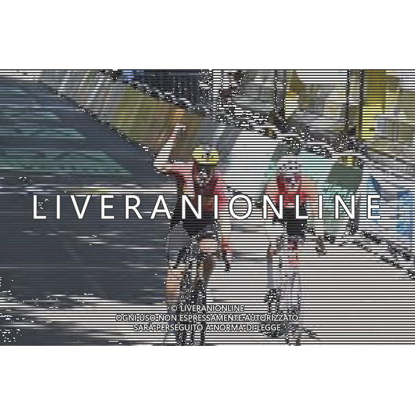 16-07-2025 Tour De France; Tappa 11 Toulouse - Toulouse; 2025, Uno X Mobility; 2025, Jayco - Alula; Abrahamsen, Jonas; Schmid, Mauro; Toulouse; ©SIROTTI - AGENZIA ALDO LIVERANI SAS