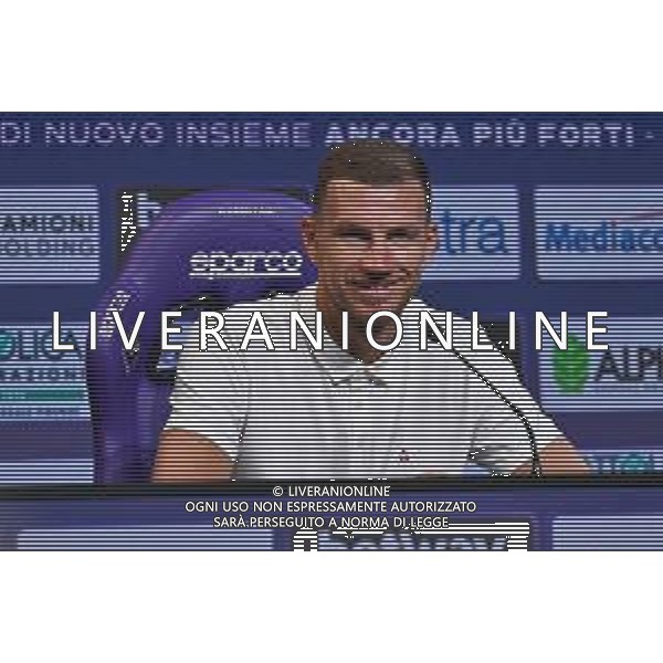 TVLS - Presentazione Edin Dzeko, Viola Park Firenze 17.07.2025 nella foto Edin Dzeko ©TVLS Lisa Guglielmi / Agenzia Aldo Liverani Sas- AGENZIA ALDO LIVERANI SAS
