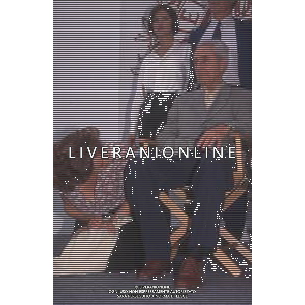 DIAP-RETROSPETTIVA MICHELANGELO ANTOGNONI REGISTA NELLA FOTO MICHELANGELO ANTONIONI A VENEZIA NELL\'ANNO 1995 AG ALDO LIVERANI SAS