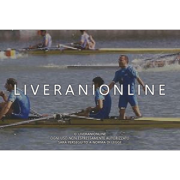 DIAP-RETROSPETTIVA GIUSEPPE DI CAPUA CANOA NELLA FOTO GIUSEPPE DI CAPUA CON I FRATELLI ABBAGNALE ALLE OLIMPIADI DI SEUL NELL\'ANNO 1988 AG ALDO LIVERANI SAS