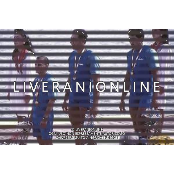 DIAP-RETROSPETTIVA GIUSEPPE DI CAPUA CANOA NELLA FOTO GIUSEPPE DI CAPUA CON I FRATELLI ABBAGNALE ALLE OLIMPIADI DI SEUL NELL\'ANNO 1988 AG ALDO LIVERANI SAS