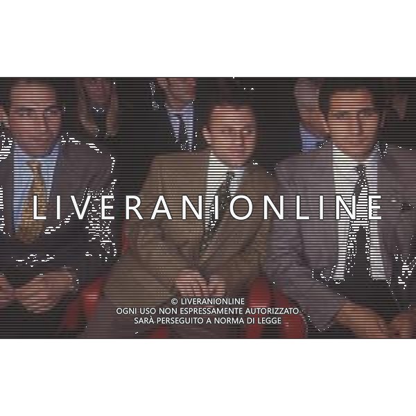 DIAP-RETROSPETTIVA GIUSEPPE DI CAPUA CANOA NELLA FOTO GIUSEPPE DI CAPUA CON I FRATELLI ABBAGNALE NELL\'ANNO 1990 AG ALDO LIVERANI SAS