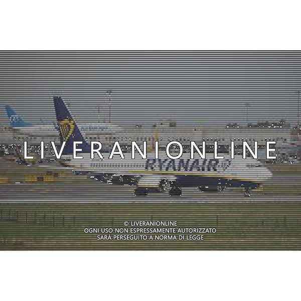 TVRCOR Aerei in partenza e in arrivo all’Aeroporto di Milano Malpensa (Ferno VA) 19-07-2025 Nella foto Ryanair e AirEuropa foto Roberta Corradin/ag. Aldo Liverani sas/AGENZIA ALDO LIVERANI SAS