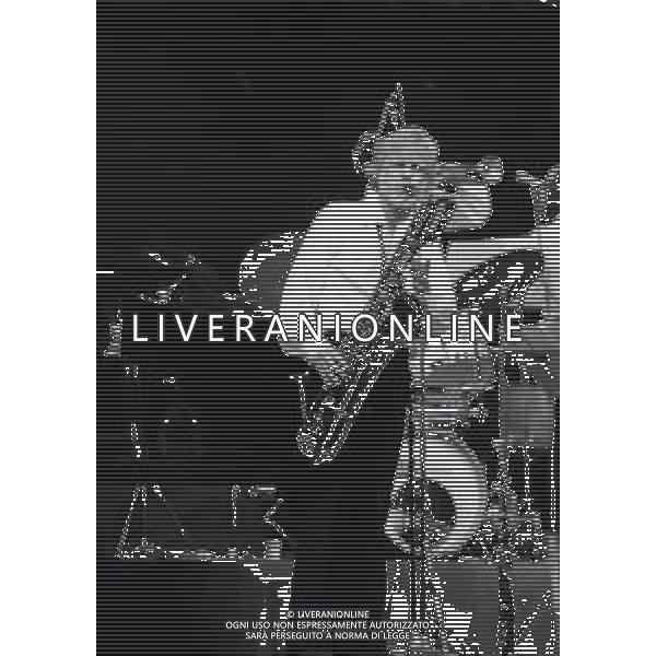NEG-RETROSPETTIVA GERRY MULLIGAN JAZZ NELLA FOTO GERRY MULLIGAN A TORINO NELL\'ANNO 1982 AG ALDO LIVERANI SAS