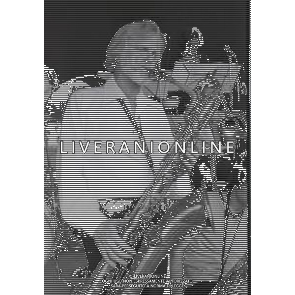 NEG-RETROSPETTIVA GERRY MULLIGAN JAZZ NELLA FOTO GERRY MULLIGAN A TORINO NELL\'ANNO 1982 AG ALDO LIVERANI SAS