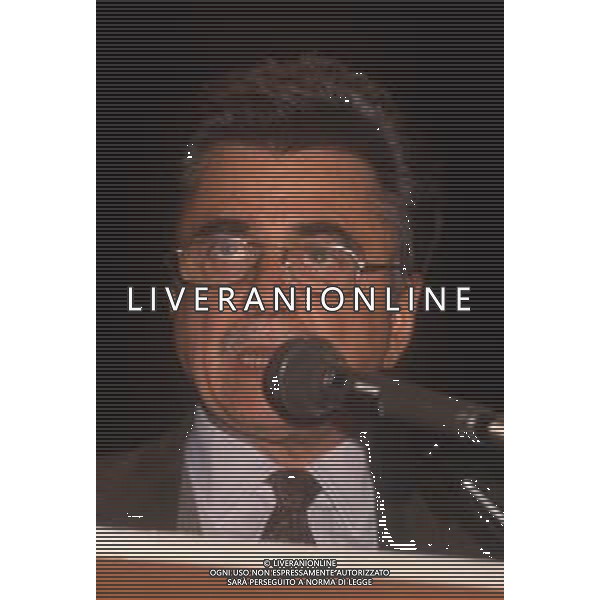 DIAP-RETROSPETTIVA ACHILLE OCCHETTO POLITICO NELLA FOTO ACHILLE OCCHETTO AL CONGRESSO DEL PARTITO COMUNISTA ITALIANO A BOLOGNA IL GIORNO 07-03-1990 AG ALDO LIVERANI SAS