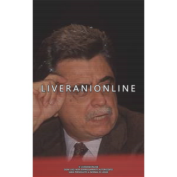 DIAP-RETROSPETTIVA ACHILLE OCCHETTO POLITICO NELLA FOTO ACHILLE OCCHETTO AL CONGRESSO DEL PARTITO COMUNISTA ITALIANO A BOLOGNA IL GIORNO 07-03-1990 AG ALDO LIVERANI SAS