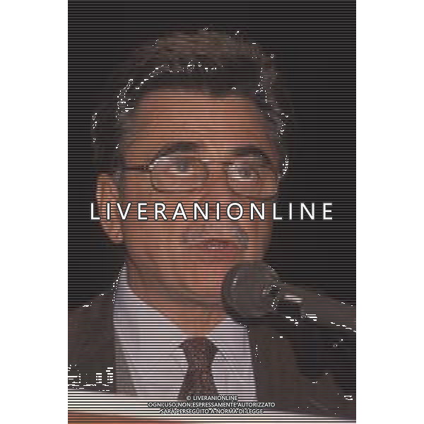DIAP-RETROSPETTIVA ACHILLE OCCHETTO POLITICO NELLA FOTO ACHILLE OCCHETTO AL CONGRESSO DEL PARTITO COMUNISTA ITALIANO A BOLOGNA IL GIORNO 07-03-1990 AG ALDO LIVERANI SAS