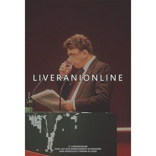 DIAP-RETROSPETTIVA ACHILLE OCCHETTO POLITICO NELLA FOTO ACHILLE OCCHETTO AL CONGRESSO DEL PARTITO COMUNISTA ITALIANO A BOLOGNA IL GIORNO 07-03-1990 AG ALDO LIVERANI SAS