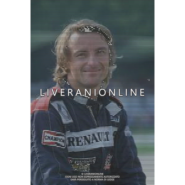 DIAP-RETROSPETTIVA RENE\' ARNOUX PILOTA F1 NELLA FOTO RENE\' ARNOUX NELL\'ANNO 1983 AG ALDO LIVERANI SAS