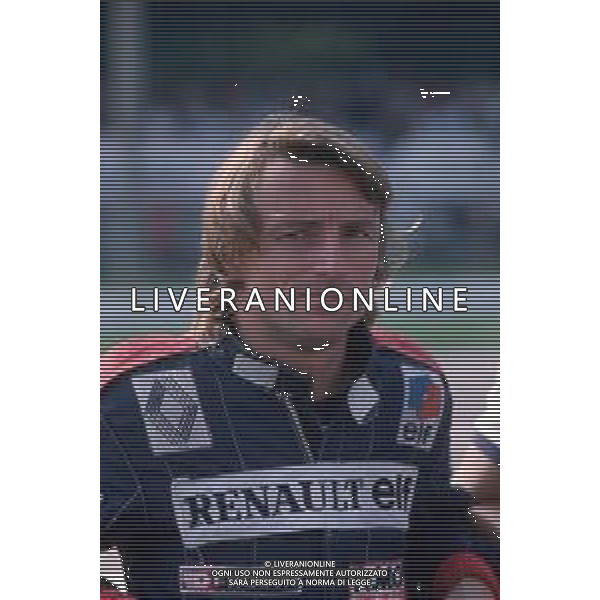 DIAP-RETROSPETTIVA RENE\' ARNOUX PILOTA F1 NELLA FOTO RENE\' ARNOUX NELL\'ANNO 1983 AG ALDO LIVERANI SAS