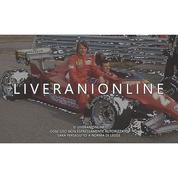 DIAP-RETROSPETTIVA RENE\' ARNOUX PILOTA F1 NELLA FOTO RENE\' ARNOUX NELL\'ANNO 1984 CON PATRICK TAMBAY AG ALDO LIVERANI SAS