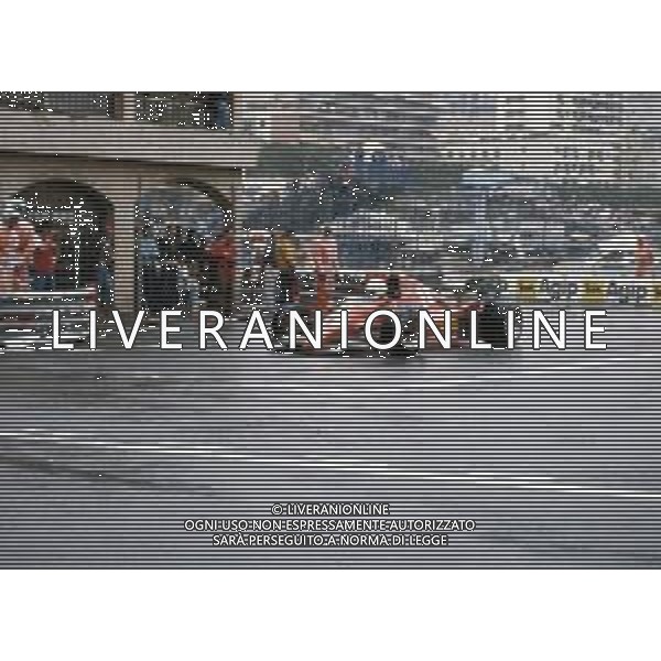 DIAP-RETROSPETTIVA RENE\' ARNOUX PILOTA F1 NELLA FOTO RENE\' ARNOUX NELL\'ANNO 1984 AG ALDO LIVERANI SAS