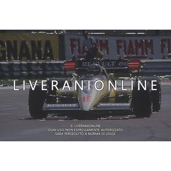 DIAP-RETROSPETTIVA PATRICK TAMBAY PILOTA F1 NELLA FOTO PATRICK TAMBAY NELL\'ANNO 1984 AG ALDO LIVERANI SAS