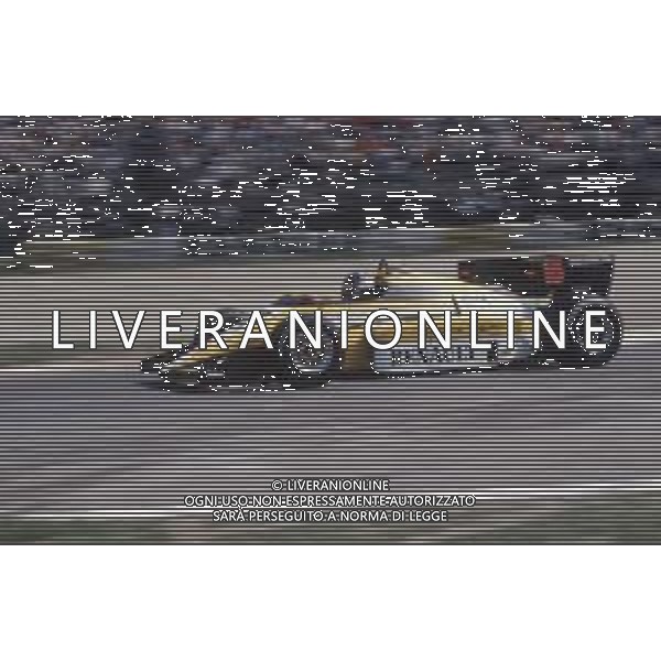 DIAP-RETROSPETTIVA PATRICK TAMBAY PILOTA F1 NELLA FOTO PATRICK TAMBAY NELL\'ANNO 1984 AG ALDO LIVERANI SAS