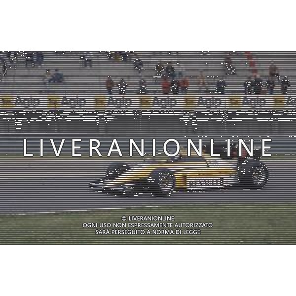 DIAP-RETROSPETTIVA PATRICK TAMBAY PILOTA F1 NELLA FOTO PATRICK TAMBAY NELL\'ANNO 1984 AG ALDO LIVERANI SAS