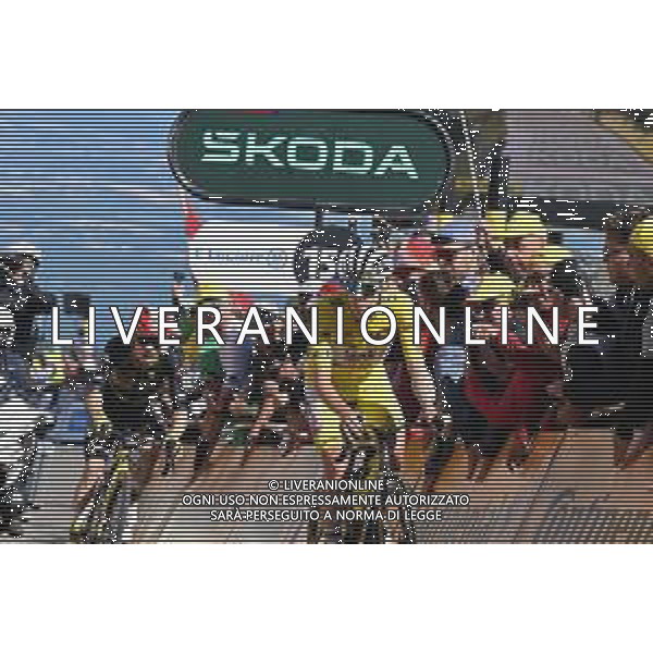 22-07-2025 Tour De France; Tappa 16 Montpellier - Le Mont Ventoux; 2025, Uae Team Emirates - Xrg; 2025, Visma - Lease A Bike; Pogacar, Tadej; Vingegaard, Jonas; Le Mont Ventoux; ©SIROTTI - AGENZIA ALDO LIVERANI SAS