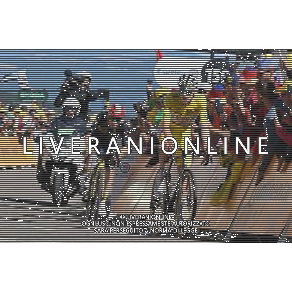 22-07-2025 Tour De France; Tappa 16 Montpellier - Le Mont Ventoux; 2025, Uae Team Emirates - Xrg; 2025, Visma - Lease A Bike; Pogacar, Tadej; Vingegaard, Jonas; Le Mont Ventoux; ©SIROTTI - AGENZIA ALDO LIVERANI SAS