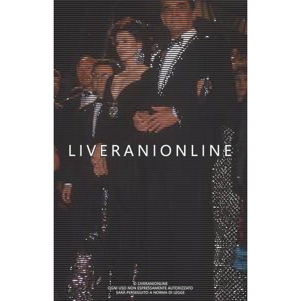 DIAP-RETROSPETTIVA VITTORIO GASSMAN ATTORE NELLA FOTO VITTORIO GASSMAN A CANNES NELL\'ANNO 1987 CON FANNY ARDANT AG ALDO LIVERANI SAS