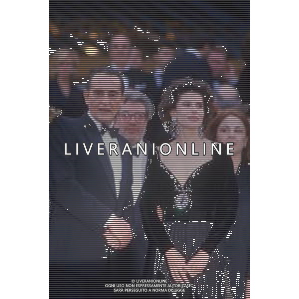 DIAP-RETROSPETTIVA VITTORIO GASSMAN ATTORE NELLA FOTO VITTORIO GASSMAN A CANNES NELL\'ANNO 1987 CON FANNY ARDANT AG ALDO LIVERANI SAS