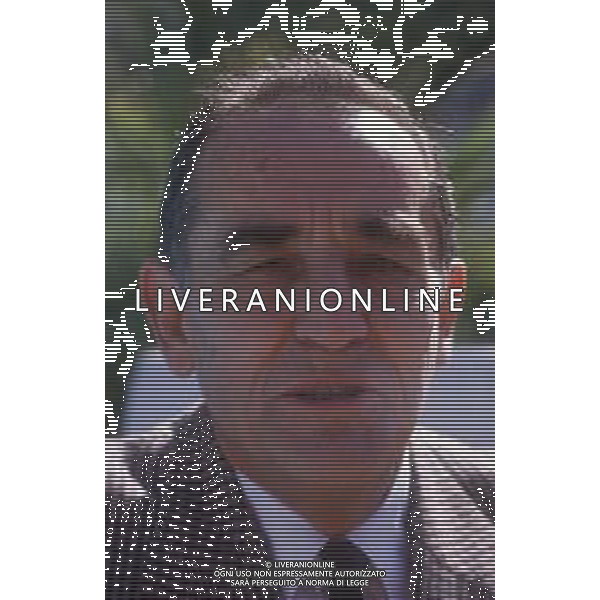 DIAP-RETROSPETTIVA VITTORIO GASSMAN ATTORE NELLA FOTO VITTORIO GASSMAN A CANNES NELL\'ANNO 1987 AG ALDO LIVERANI SAS