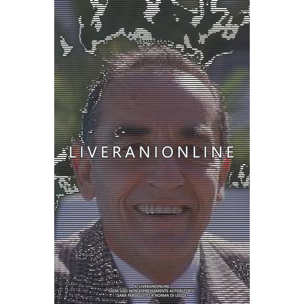 DIAP-RETROSPETTIVA VITTORIO GASSMAN ATTORE NELLA FOTO VITTORIO GASSMAN A CANNES NELL\'ANNO 1987 AG ALDO LIVERANI SAS