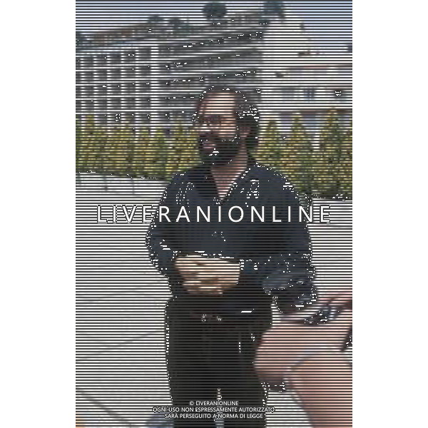 DIAP-RETROSPETTIVA FRANCIS FORD COPPOLA REGISTA NELLA FOTO FRANCIS FORD COPPOLA A CANNES NELL\'ANNO 1980 AG ADO LIVERANI SAS