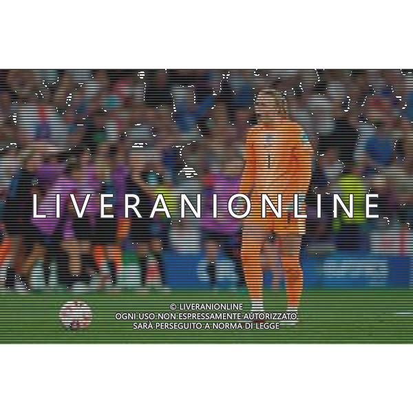 TVEM July 22, 2025 Geneva, Switzerland - England vs Italy - Women\'s UEFA Euro 2025 - Stade de Geneve. In the pic: Hannah Hampton of England celebrates ©TVEM Emmanuele Mastrodonato - AGENZIA ALDO LIVERANI SAS