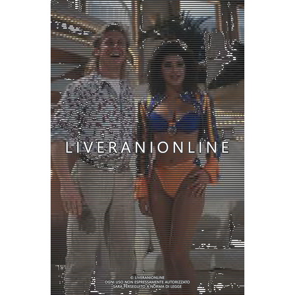 DIAP-RETROSPETTIVA SABRINA SALERNO CANTANE E ATTRICE NELLA FOTO SABRINA SALERNO NELLA TRASMISSIONE “GRAND HOTEL“ NELL\'ANNO 1983 AG ALDO LIVERANI SAS