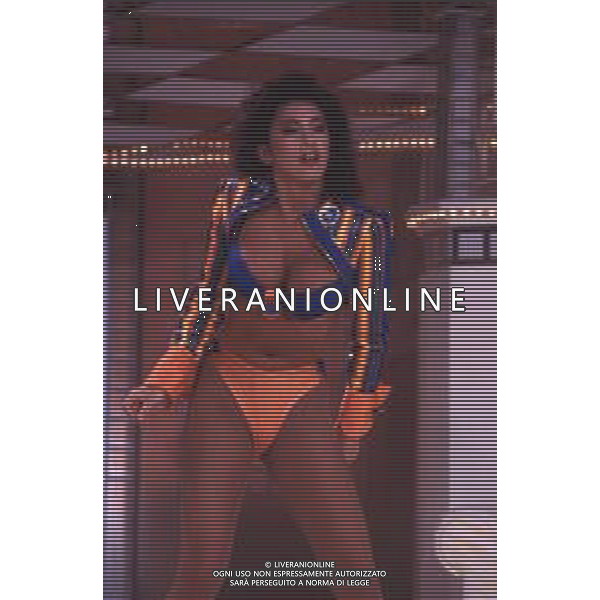 DIAP-RETROSPETTIVA SABRINA SALERNO CANTANE E ATTRICE NELLA FOTO SABRINA SALERNO NELLA TRASMISSIONE “GRAND HOTEL“ NELL\'ANNO 1983 AG ALDO LIVERANI SAS