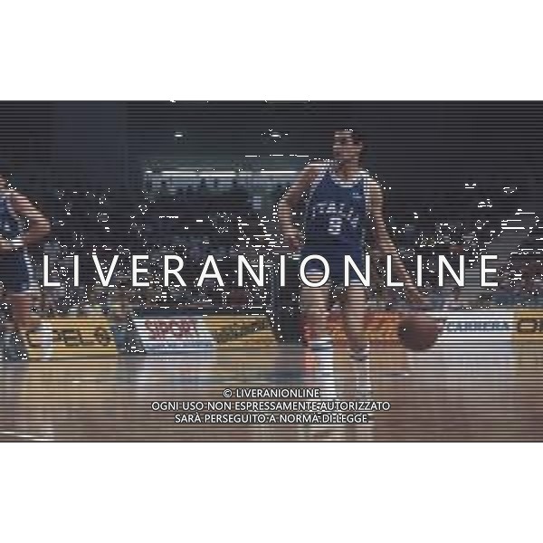 DIAP-RETROSPETTIVA ROBERTO BRUNAMONTI BASKET NELLA FOTO ROBERTO BRUNAMONTI CON LA MAGLIA DELLA NAZIONALE ITALIANA AG ALDO LIVERANI SAS