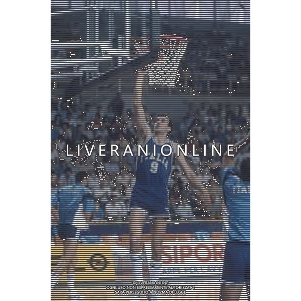 DIAP-RETROSPETTIVA ROBERTO BRUNAMONTI BASKET NELLA FOTO ROBERTO BRUNAMONTI CON LA MAGLIA DELLA NAZIONALE ITALIANA AG ALDO LIVERANI SAS