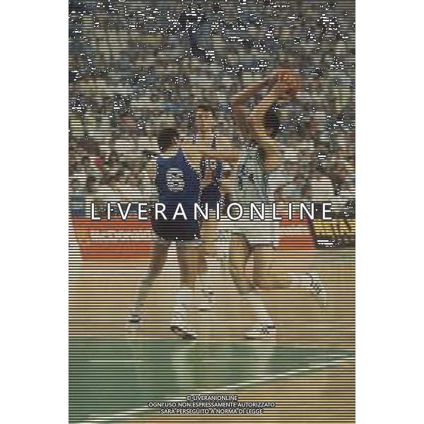 DIAP-RETROSPETTIVA ROBERTO BRUNAMONTI BASKET NELLA FOTO ROBERTO BRUNAMONTI CON LA MAGLIA DELLA NAZIONALE ITALIANA AG ALDO LIVERANI SAS