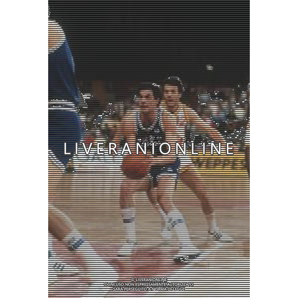DIAP-RETROSPETTIVA ROBERTO BRUNAMONTI BASKET NELLA FOTO ROBERTO BRUNAMONTI CON LA MAGLIA DELLA NAZIONALE ITALIANA AG ALDO LIVERANI SAS