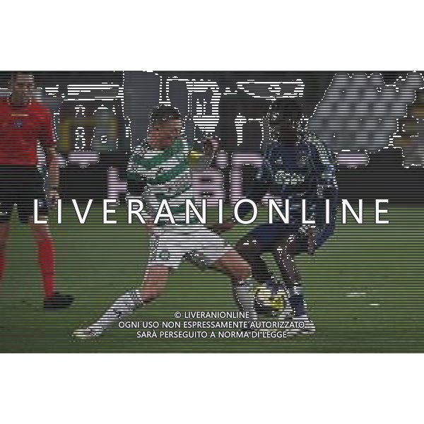 TVRG Ajax vs Celtic nella foto Callum McGregor (Celtic) e Jorthy Mokio (Ajax) Como 24-07-2025 Stadio Giuseppe Sinigaglia Semifinale torneo Como Cup - amichevole precampionato foto Roberto Garavaglia/Agenzia Aldo Liverani sas